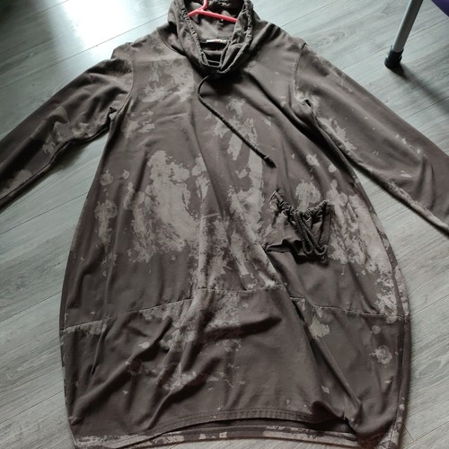 Made italy brown - italy,